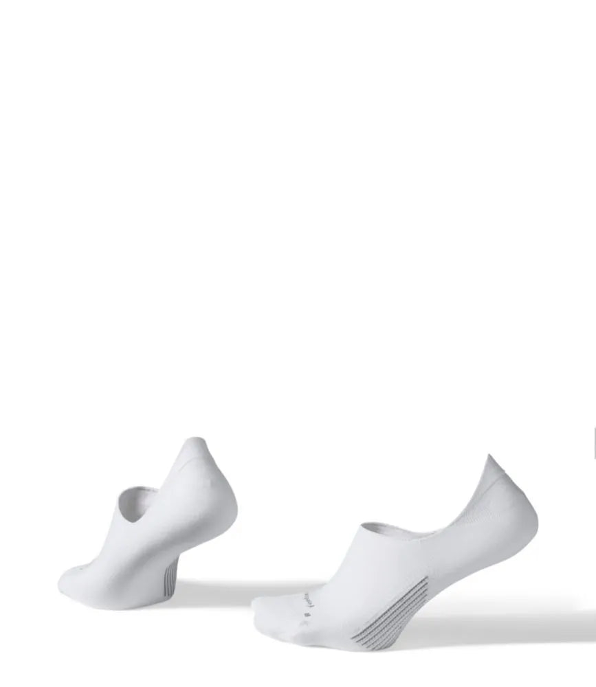 Adults' Feetures Invisible Ultra Light Cushion Socks