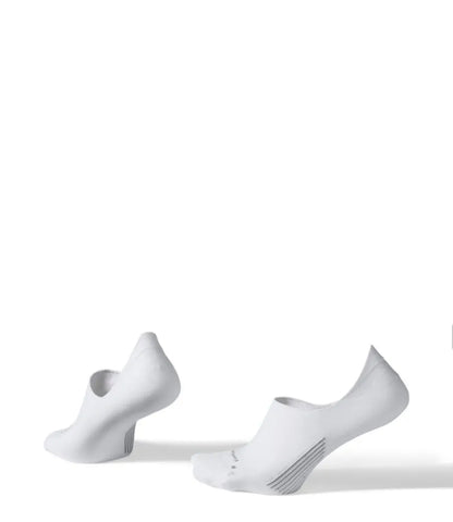 Adults' Feetures Invisible Ultra Light Cushion Socks